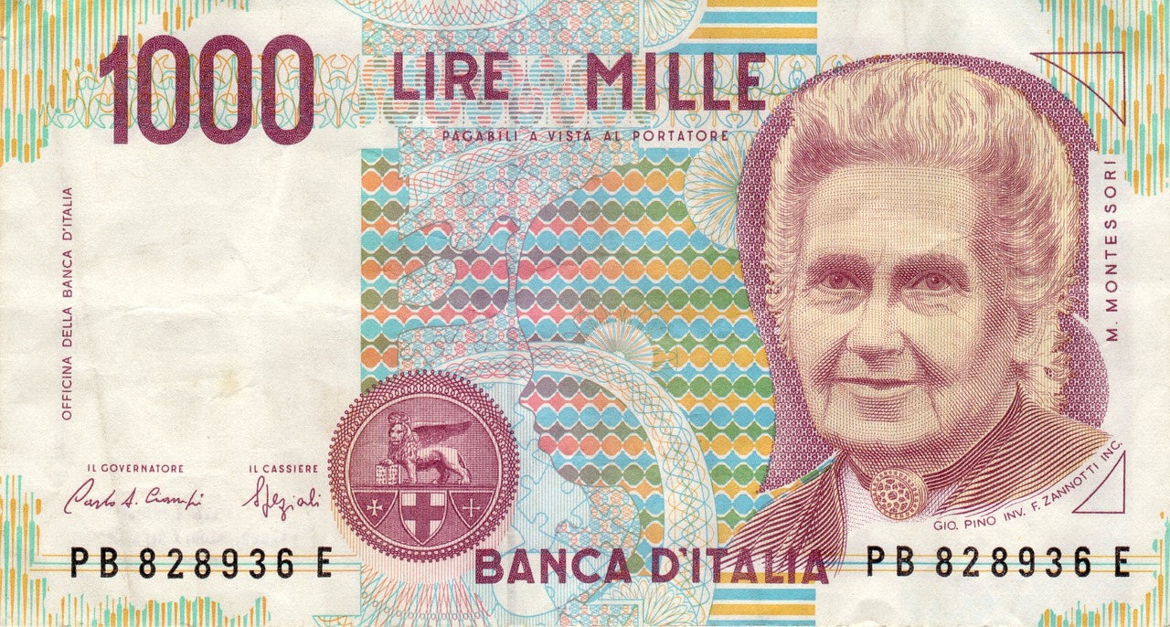 Monete da 500 lire bimetalliche con dettagli e valore attuale nel mercato collezionistico.